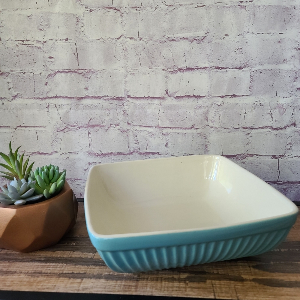 Ethos UK Design Aqua Cream Ceramic Square Baking Serving Dish 10"x10"